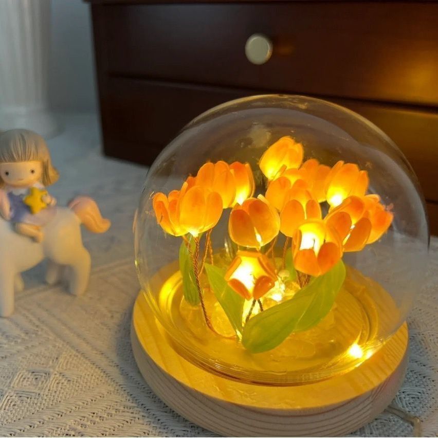 Artisan Tulip Desk Lamp