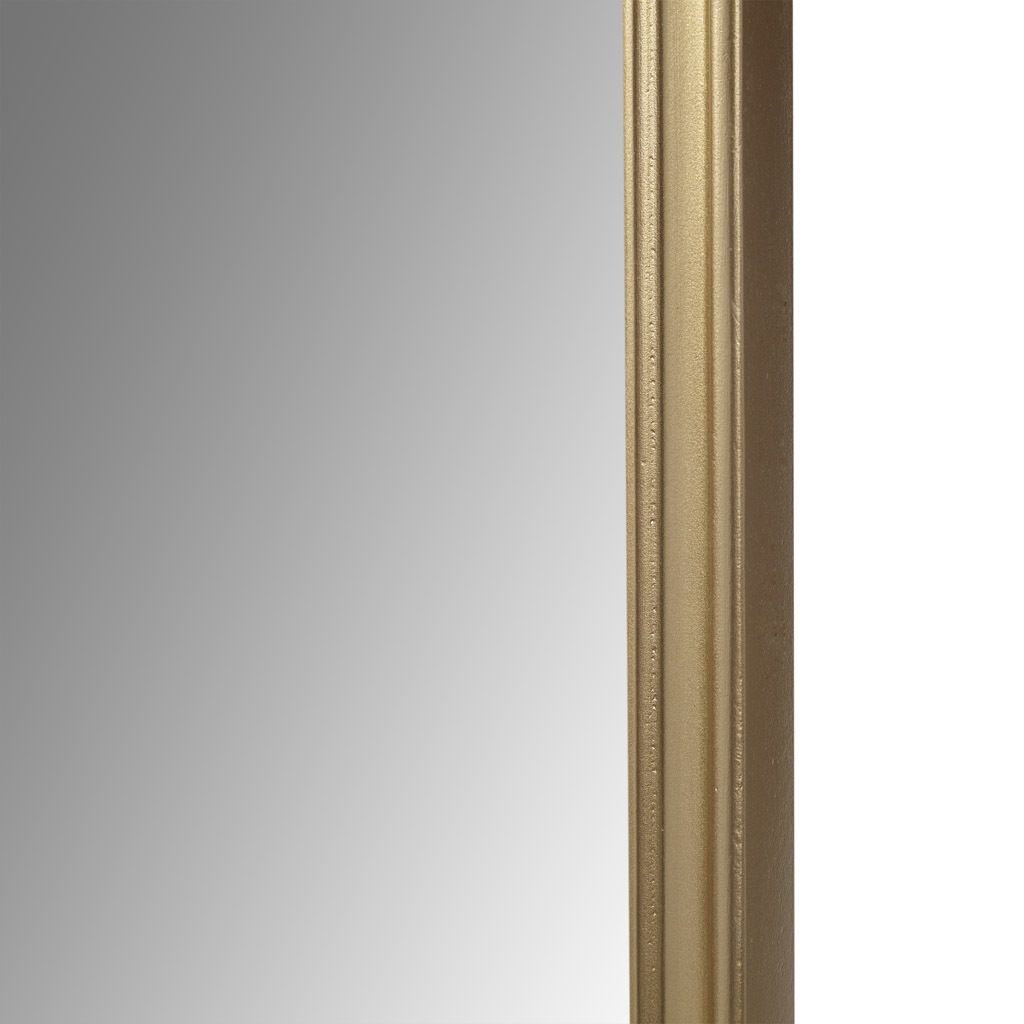 556619671